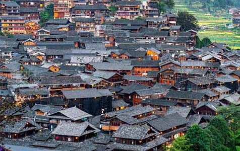 海北6种常见的外墙仿石漆施工工艺！